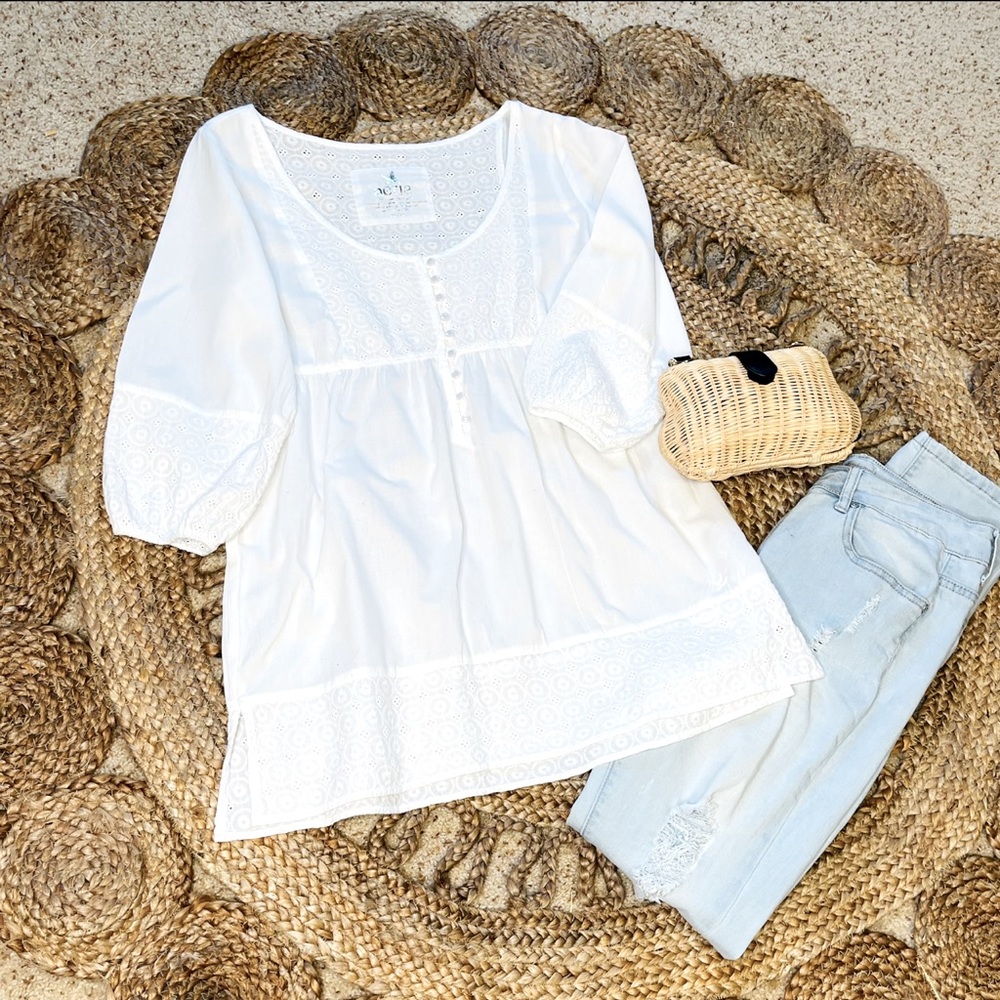 Aerie size M white cotton top